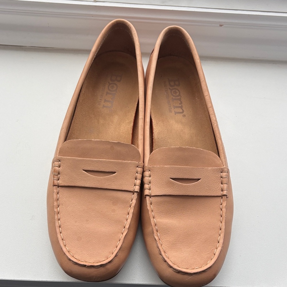 Born Women's Finley Penny Loafer Light Brown Leather